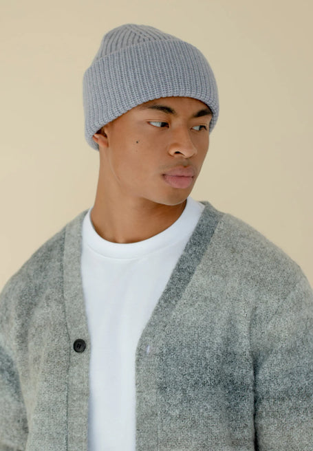 The Merino Wool Beanie with label - Grey