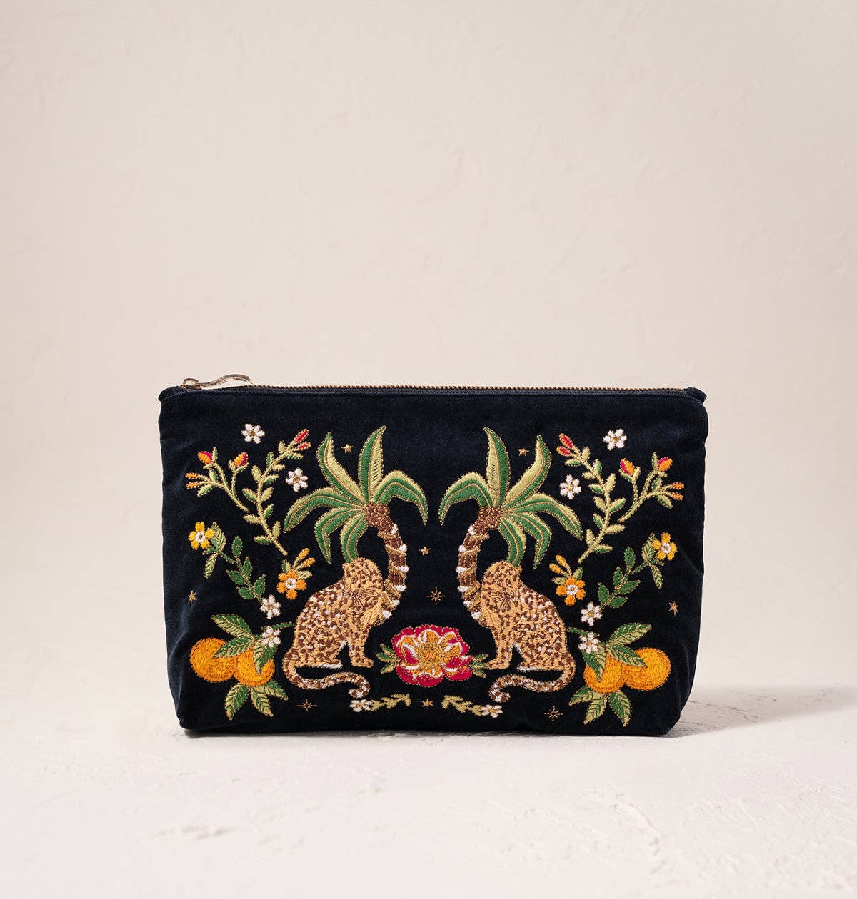 Jungle Paradise Jaguar Charcoal Everyday Pouch